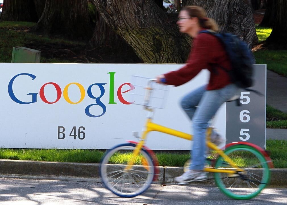 2010-14: Media outlets push Silicon Valley companies for diversity records